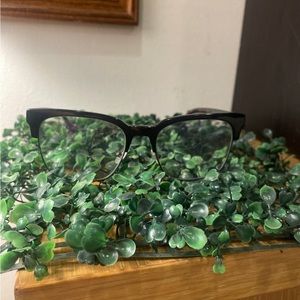 MCM 2697 glasses